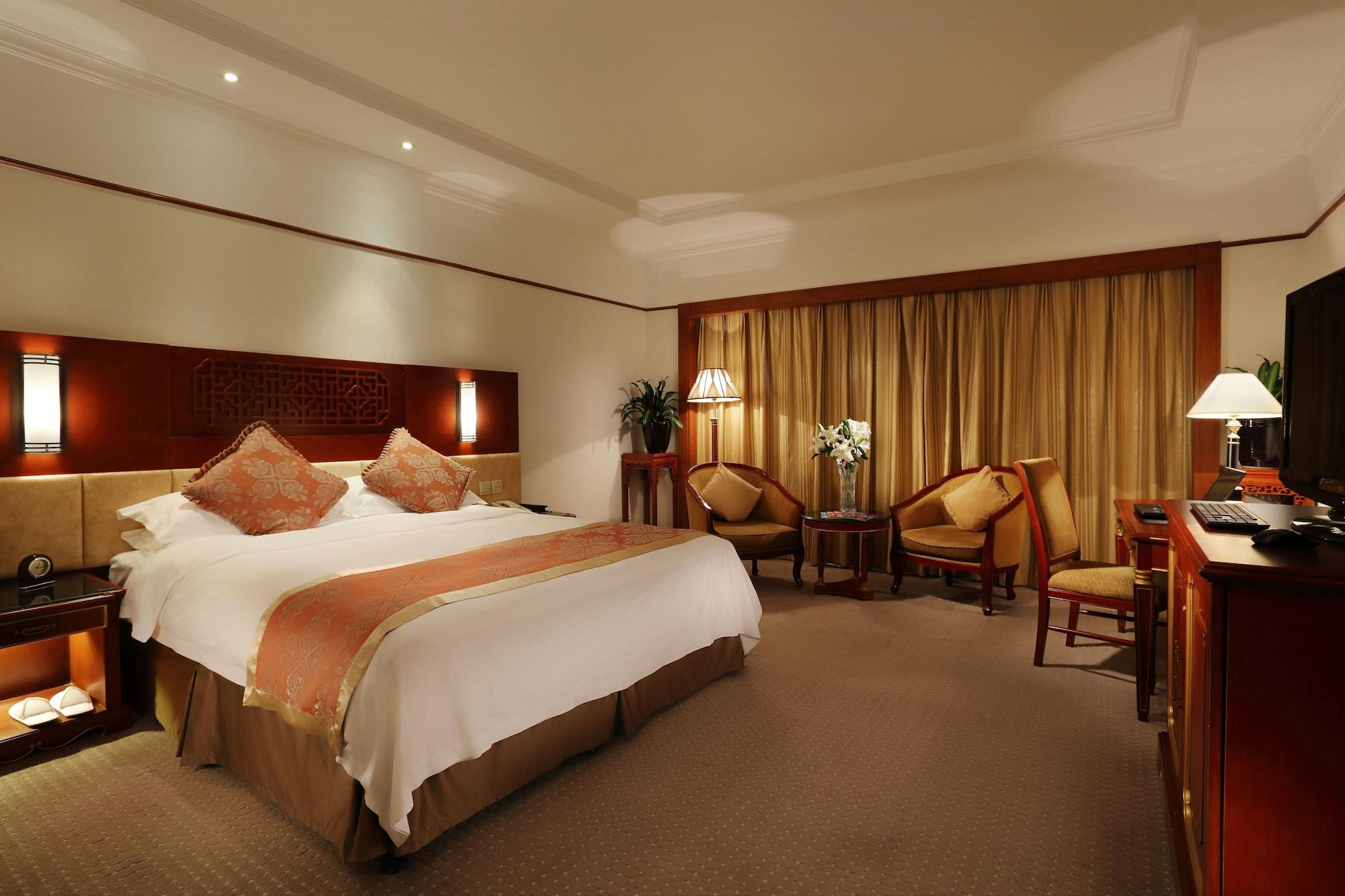 Capital Hotel Beijing Bagian luar foto