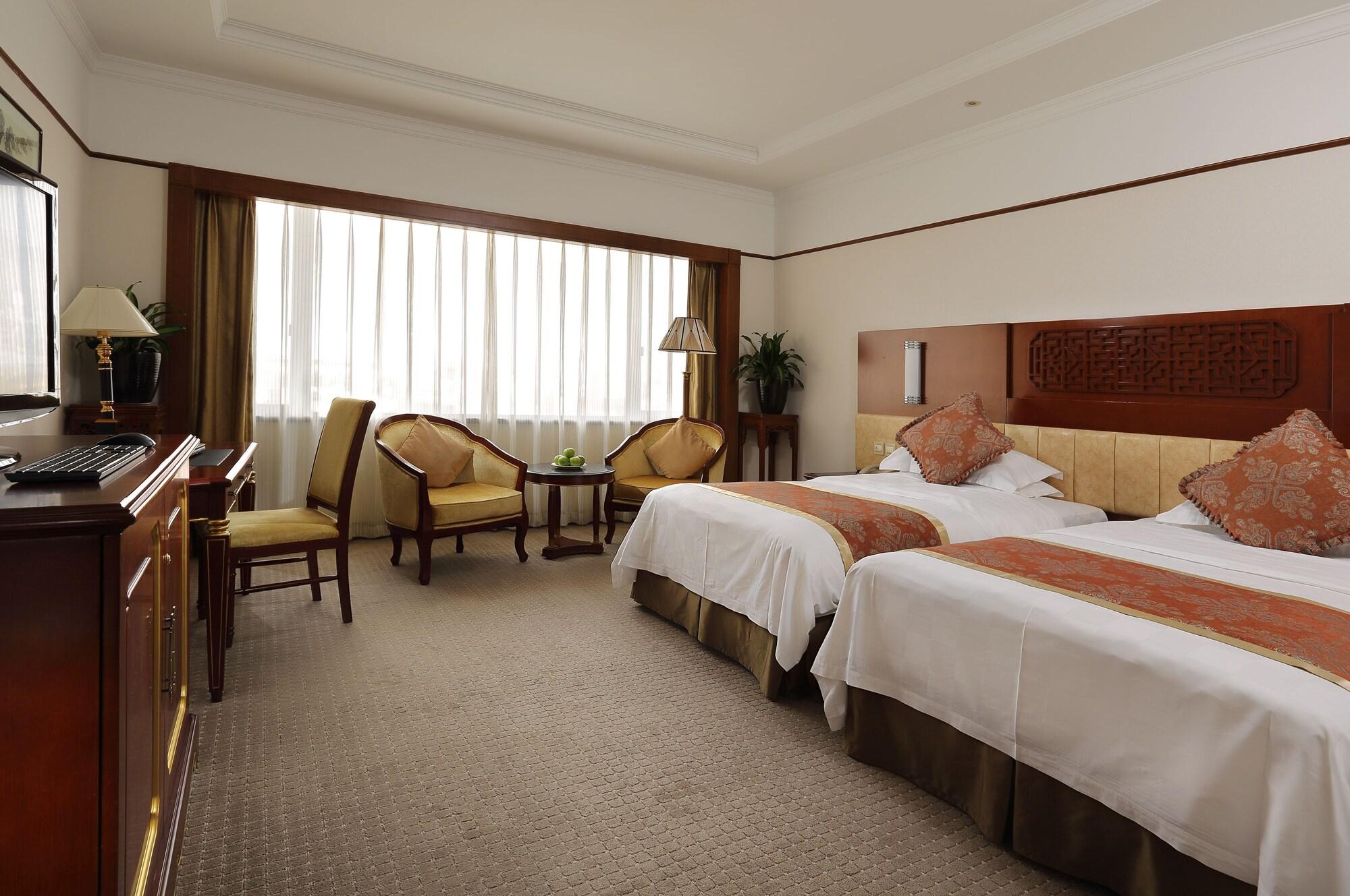 Capital Hotel Beijing Bagian luar foto