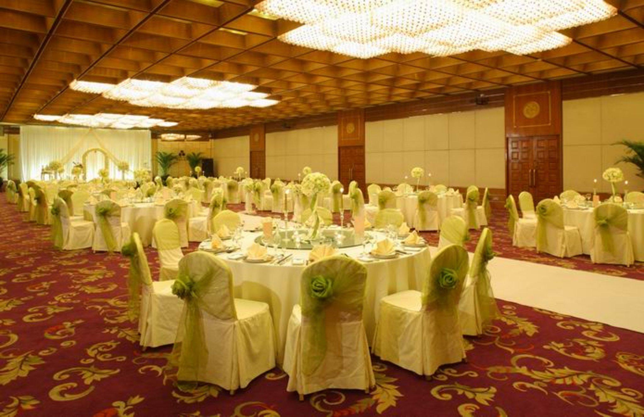 Capital Hotel Beijing Bagian luar foto