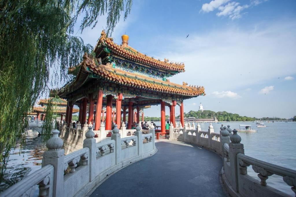 Capital Hotel Beijing Bagian luar foto