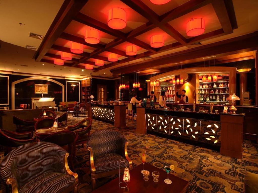 Capital Hotel Beijing Bagian luar foto