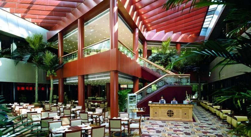 Capital Hotel Beijing Bagian luar foto