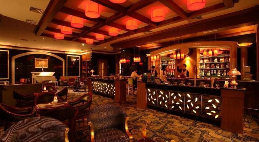 Capital Hotel Beijing Bagian luar foto